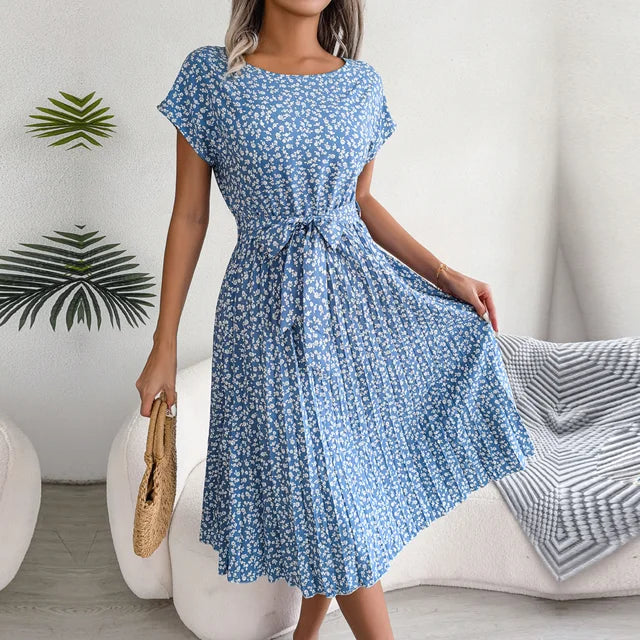 Anabelle – Feminine Floral Pleated Dress for Every Occasion