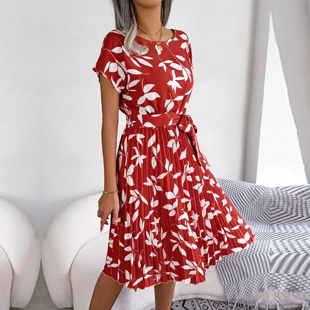 Anabelle – Feminine Floral Pleated Dress for Every Occasion