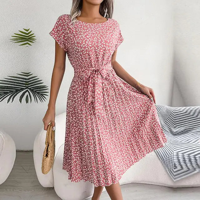 Anabelle – Feminine Floral Pleated Dress for Every Occasion