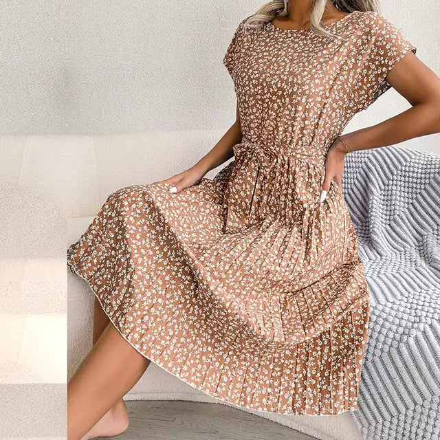 Anabelle – Feminine Floral Pleated Dress for Every Occasion