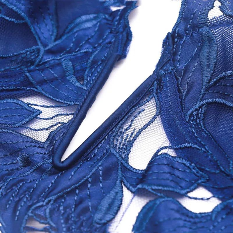 Éléonore | Sophisticated French Lace Lingerie Set