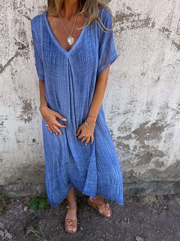 NIA – Flowing Elegance Maxi Dress