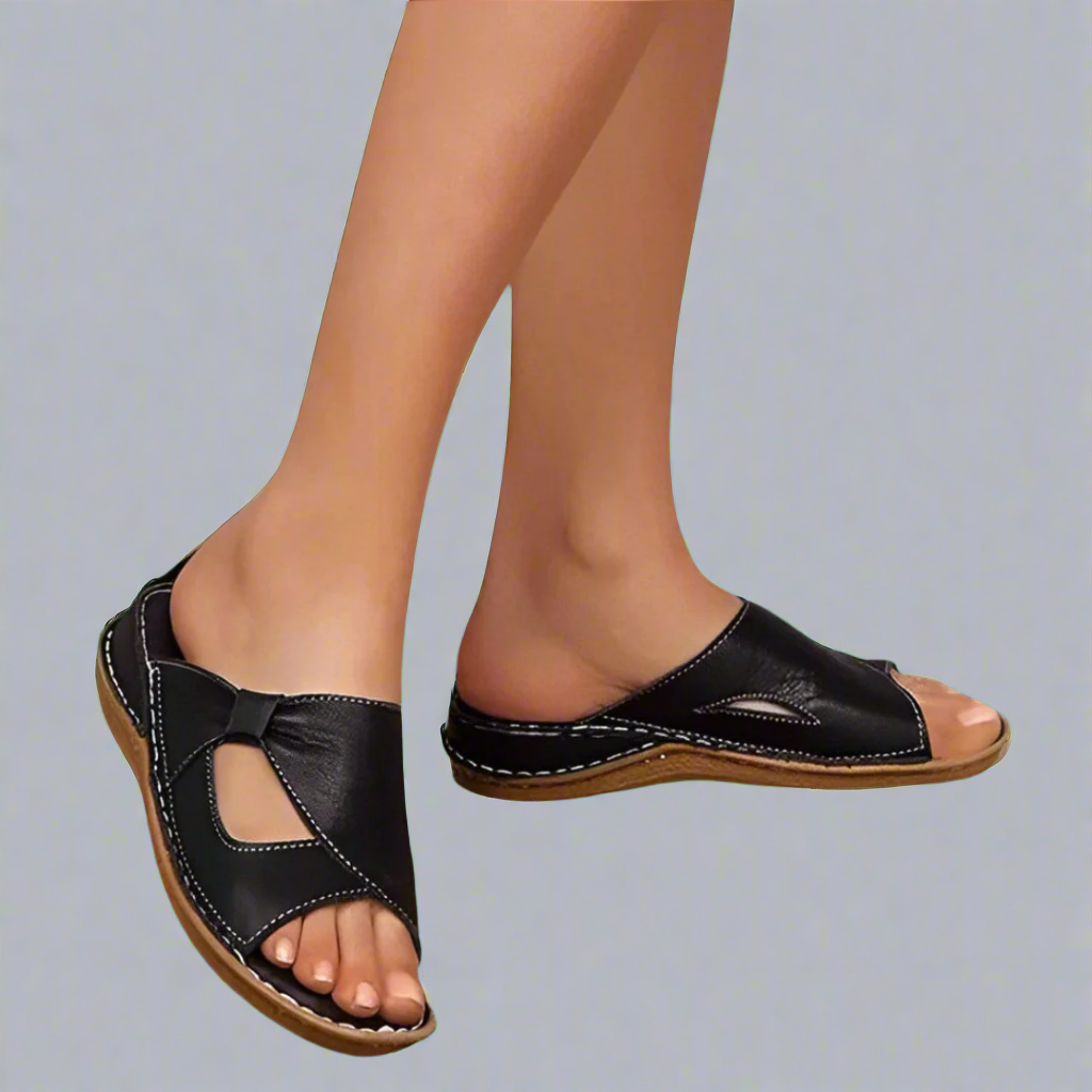 Yvonne - Timeless Leather Sandals with a Comfortable Fit