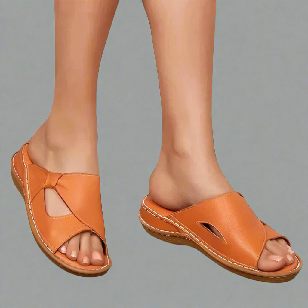 Yvonne - Timeless Leather Sandals with a Comfortable Fit