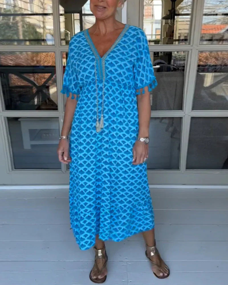 Jelly – Embellished V-Neck Elegance Dress