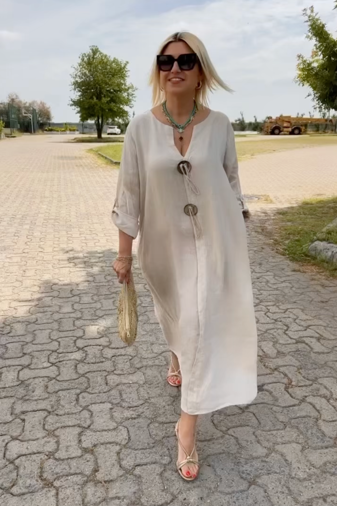 Naneth – Classic Tunic Dress for Effortless Elegance