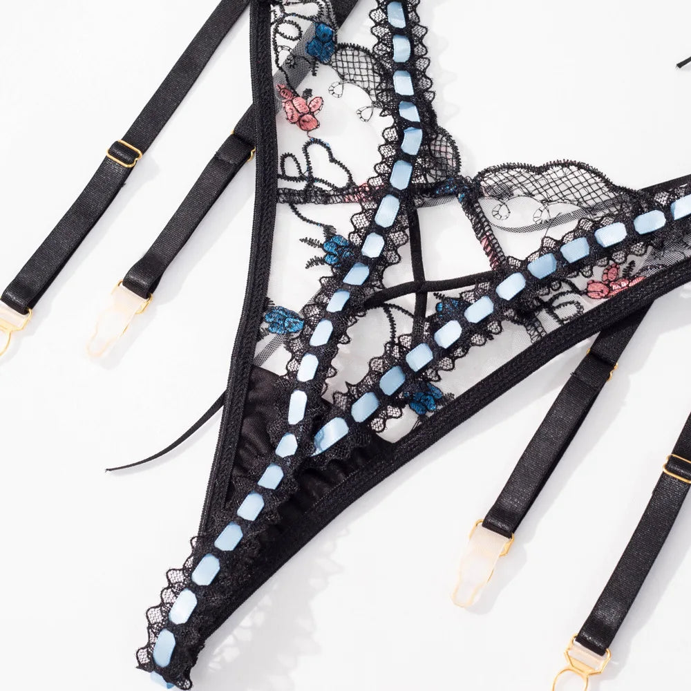 Juliette | Elegant 3-Piece French Lace Lingerie Set