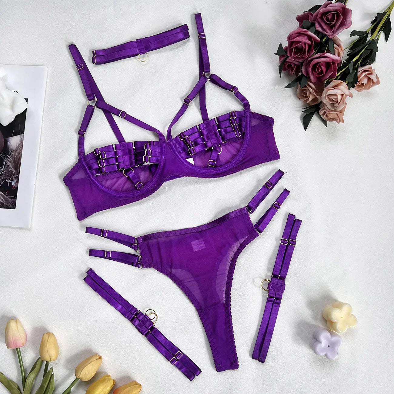 Amanda | Alluring 4-Piece Lace Lingerie Ensemble