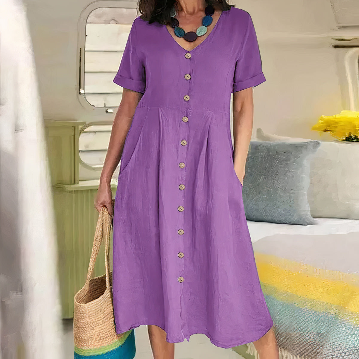 Yasmin – Graceful Buttoned Midi Dress